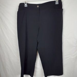 Weekends Chicos 2 M Black Capri Crop Pants